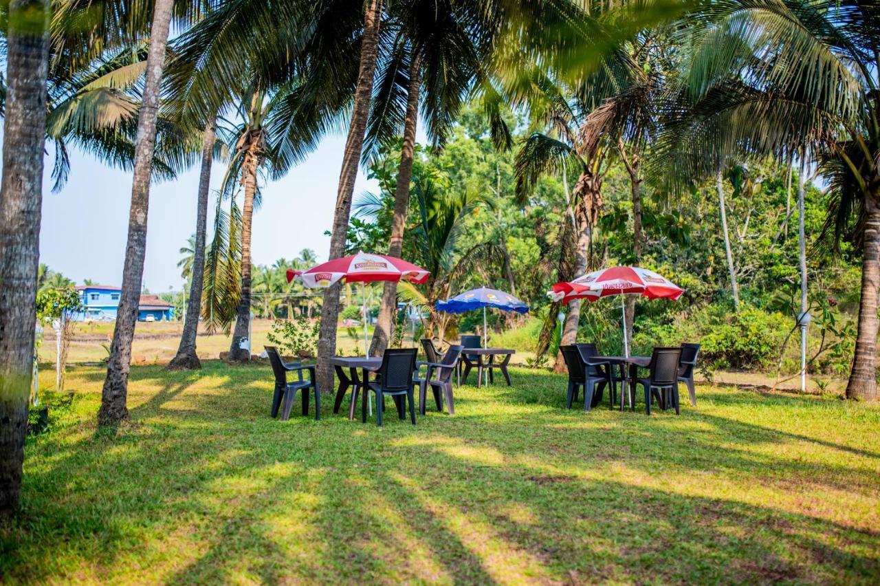 White House In Goa, Truly Amazing Experience Panzió Saligao Kültér fotó